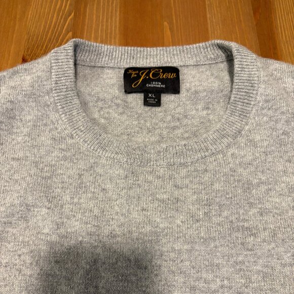 Cashmere crewneck sweater - Picture 1 of 6